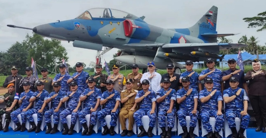 Anggota-DPRD-Lampung-Hadiri-Latihan-Matra-Udara-II-Jalak-Sakti