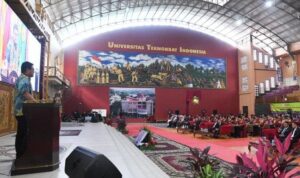 ISI-KULIAH-UMUM-Ketua-DPRD