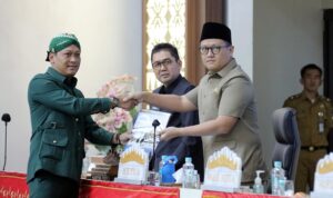 Pj-Sekretaris-Daerah-Hadiri-Rapat-Paripurna-LHP-BPK-DPRD-Provinsi-Lampung